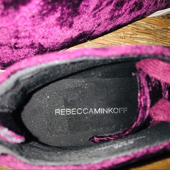 NEW Rebecca Minkoff Zaina Velvet Acai Sneakers - Picture 7 of 8
